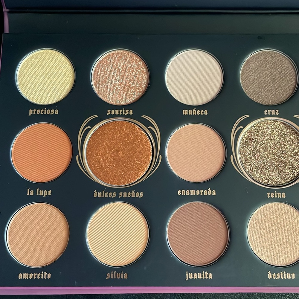 Kat Von D Lolita Por Vida eyeshadow palette - Picture 4 of 5